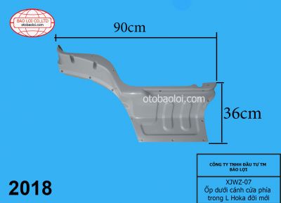 Ốp dưới cánh cửa phía trong L Hoka đời mới